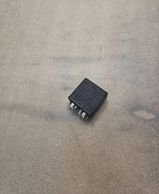 Audi A8 S8 D2 4D Other relay 5KG00656804 4B0919471