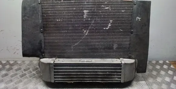 Chrysler PT Cruiser Radiator set 869426T