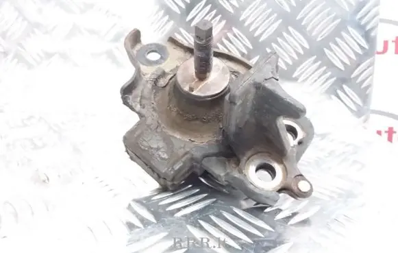 Honda Jazz Engine mount bracket