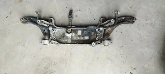 Volkswagen PASSAT B7 Front subframe 7n0199369a