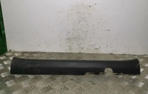 KIA Stonic Front sill trim cover 85881H8000