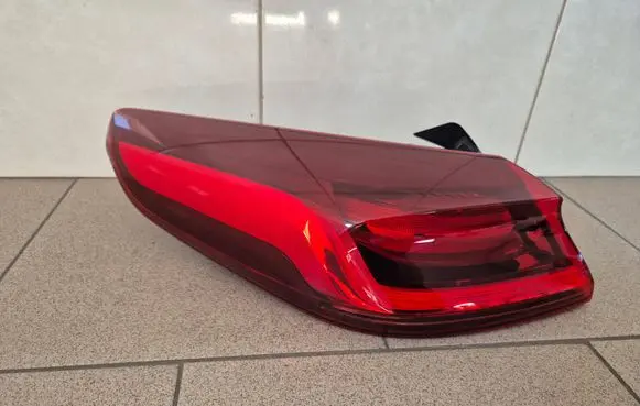 KIA Xceed Rear/tail lights 92401J7300 92401J73