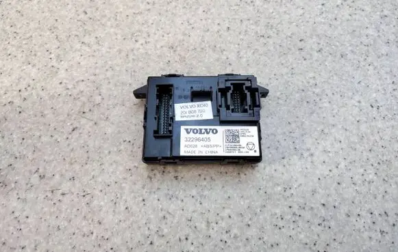 Volvo XC40 Comfort/convenience module 32296405