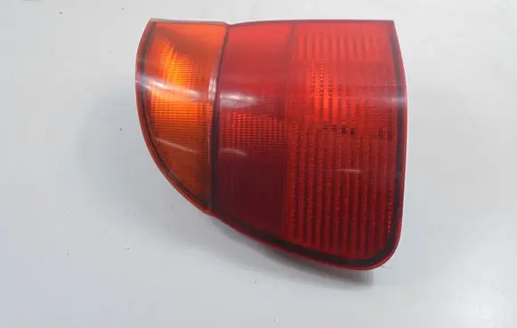 BMW 5 E39 Rear/tail lights 8371324