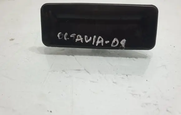 Skoda Octavia Mk2 (1Z) Tailgate/trunk/boot exterior handle 1Z0827574