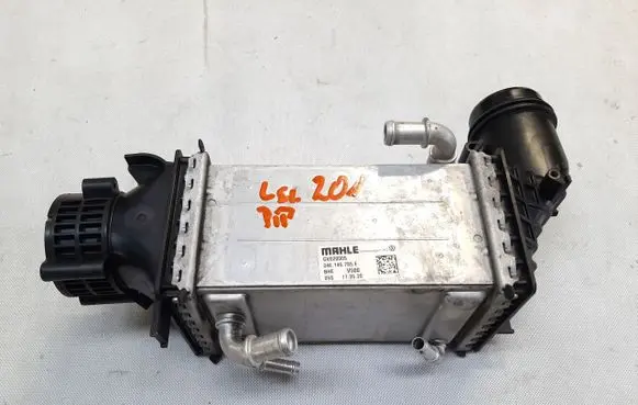 Volkswagen Golf VIII Intercooler radiator 04E145785E