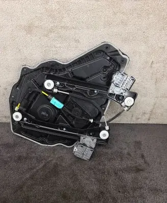 Tesla Model Y Rear window lifting mechanism without motor 149551300F D22218D11111