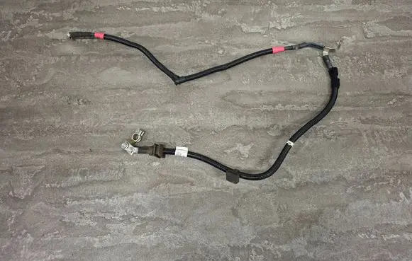 Mini One - Cooper F56 F55 Positive cable (battery) 8594489 8594490