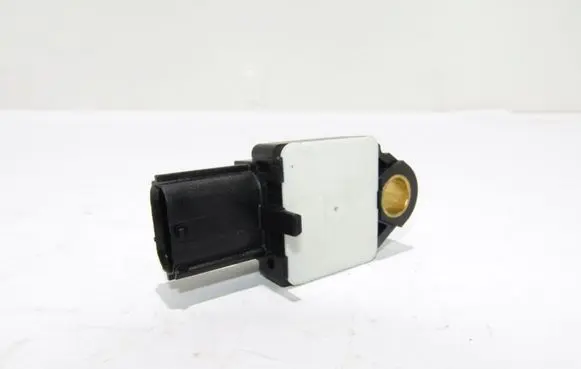 Peugeot 4007 Airbag deployment crash/impact sensor 8651A001