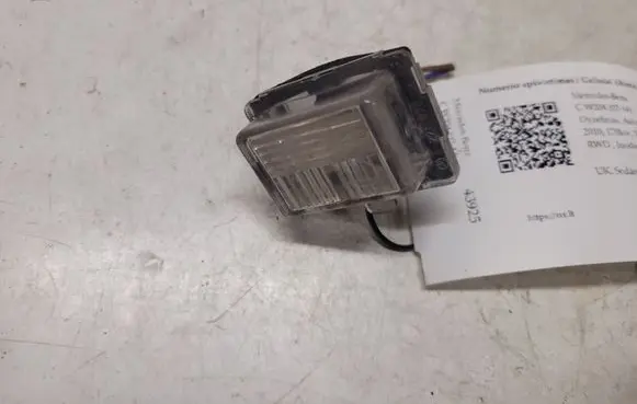 Mercedes-Benz C W204 Number plate light 2218200456 165850