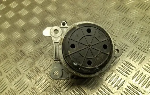 Alfa Romeo Giulia Engine mount bracket 00505515120