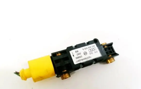Audi A4 S4 B6 8E 8H Airbag deployment crash/impact sensor 8E0959643E