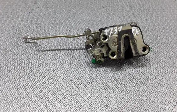 Opel Monterey Front door lock