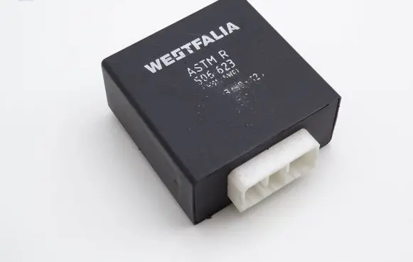 Dacia Logan I Tow bar relay 506623