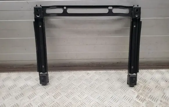 Audi Q8 Seat frame 4M8881677