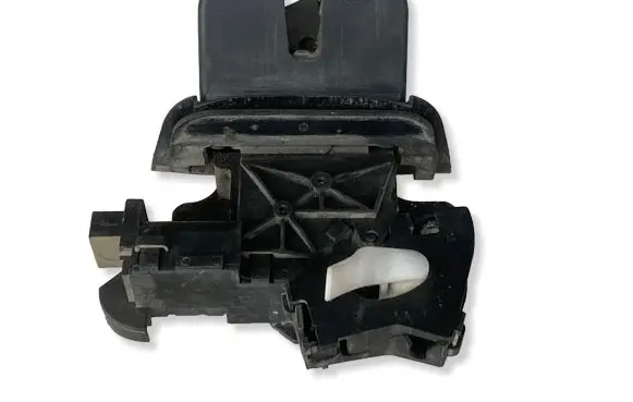 Audi Q7 4L Tailgate/trunk/boot lock/catch/latch 8P4827505B
