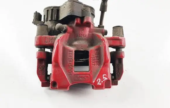 Rear brake caliper