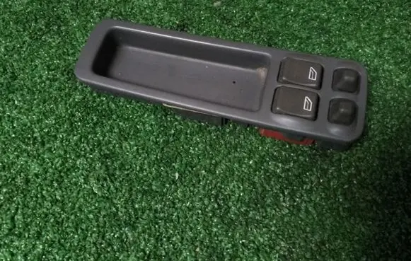 Volvo S40, V40 Electric window control switch 30815237 03458036