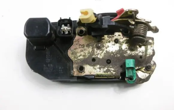 Dodge Magnum Front door lock