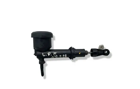 Land Rover Freelander Clutch master cylinder 051V00G3502 PA66GF43