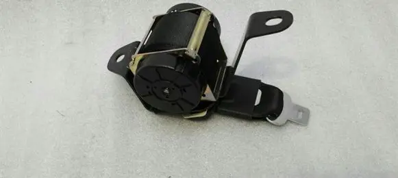 Mini Cooper Countryman R60 Middle seatbelt (rear) 9808861