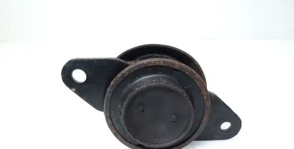 Nissan Leaf I (ZE0) Engine mount bracket