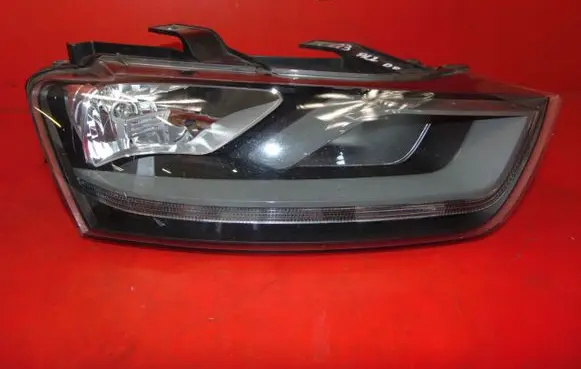 Audi Q3 8U Headlight/headlamp 8U0941004F