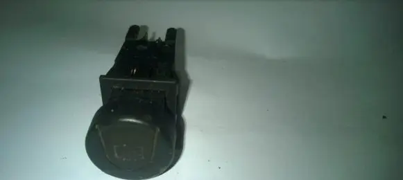 Peugeot 306 Windscreen/window heater switch