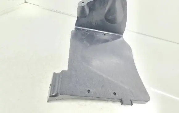Tesla Model S Other center console (tunnel) element 100749300F