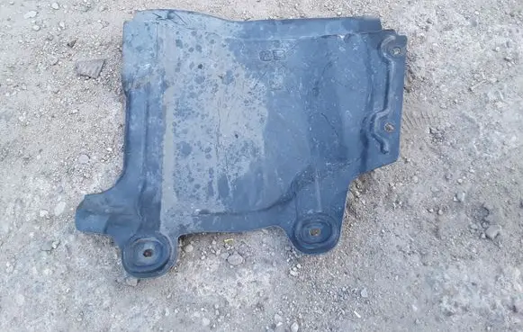 Nissan Murano Z50 Engine splash shield/under tray 64839CB000