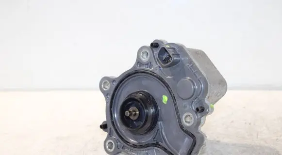 Toyota Auris 150 Water pump 