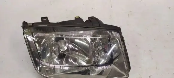 Volkswagen Bora Headlight/headlamp dust cover 96364600