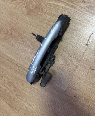 Rear door exterior handle