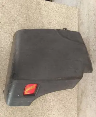 Nissan NV400 Rear bumper corner part panel trim 2003524 851210001R