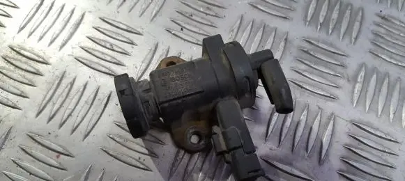 Peugeot 607 Turbo solenoid valve 9635704380 0928400414