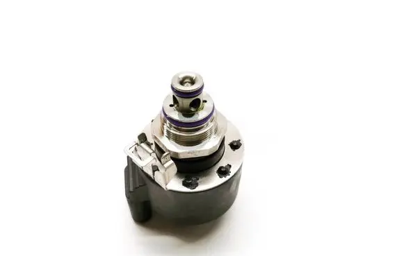 Tesla Model 3 Valve 1501100-CL-C