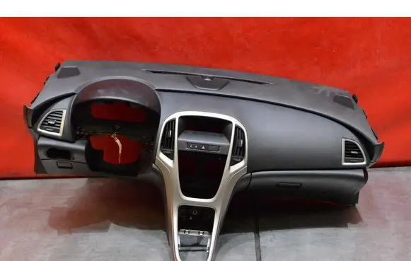 Opel Astra J Dashboard 