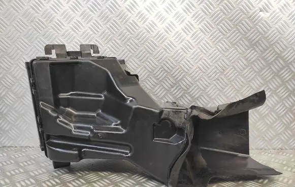 Citroen Berlingo Intercooler air channel guide 9816871780 A30716532
