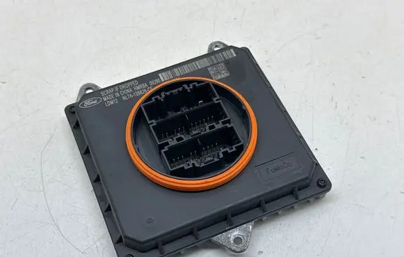 Ford Focus LED ballast control module NL7A13B626CF