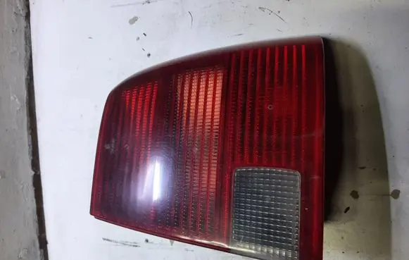 Volkswagen PASSAT B5 Rear/tail lights 3B5945096F