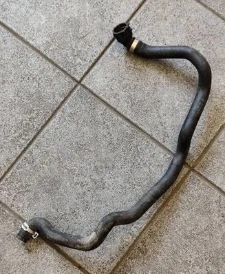 BMW 5 F10 F11 Engine coolant pipe/hose 9119178 64539119178