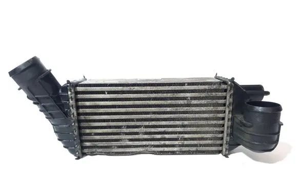 Peugeot 5008 Intercooler radiator 9673015780 R1402004