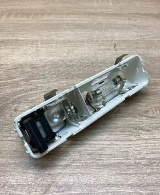BMW 5 E39 Rear seat light 8366434 8366436
