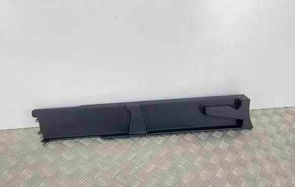 Peugeot 3008 III Other trunk/boot trim element 9839883280