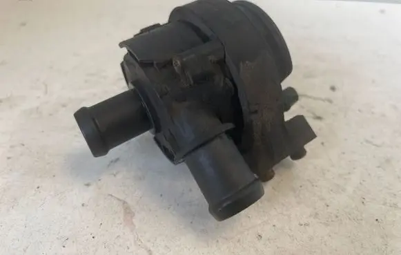Skoda Octavia Mk3 (5E) Electric auxiliary coolant/water pump 5G0965567 0620 0392023209