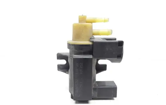 Volvo V60 Turbo solenoid valve 31293964 70232502