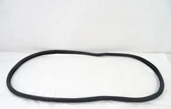 Citroen C4 Cactus Rubber seal rear door P84A