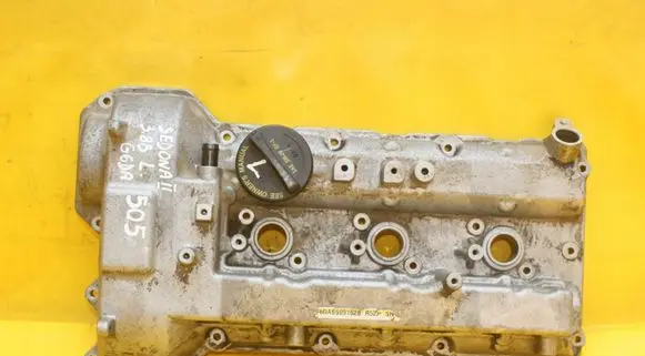 KIA Optima Rocker cam cover 