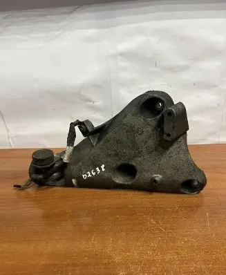 BMW X5 E70 other engine part 22116790021 D2638