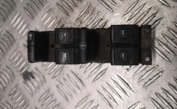 Volkswagen Sharan Electric window control switch 7M3959857B